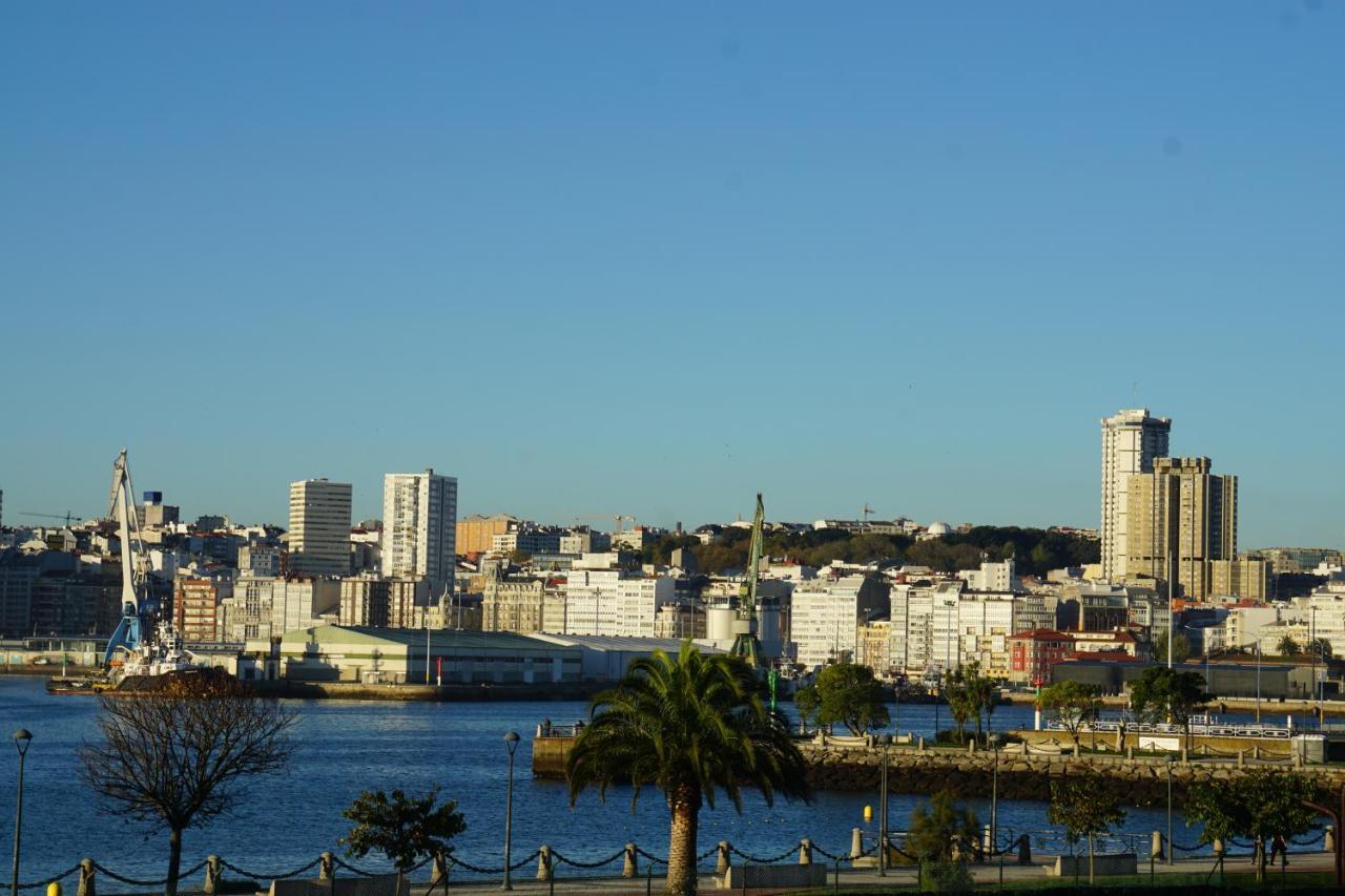א-קורוניה Amazing Location Coruna Downtown מראה חיצוני תמונה