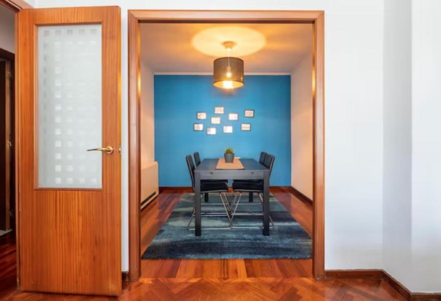 א-קורוניה Amazing Location Coruna Downtown מראה חיצוני תמונה